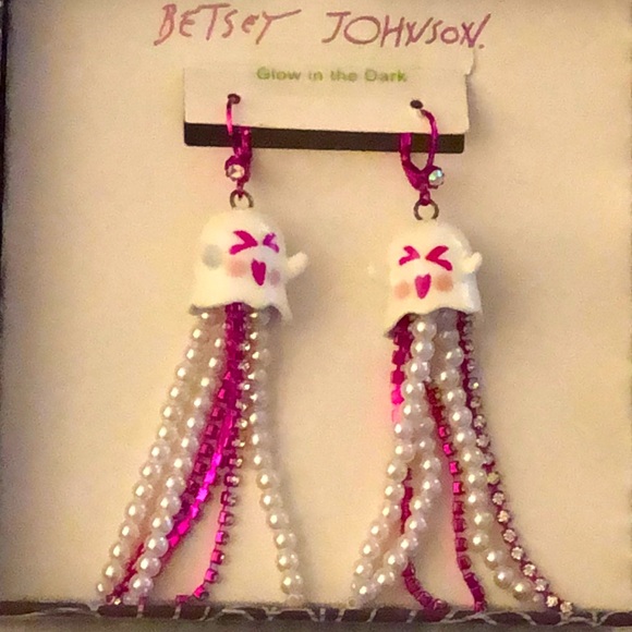 Betsey Johnson Fuchsia Tone Just Treats Ghost Drop Earrings With Fringe NWT - Picture 7 of 10